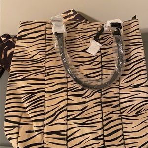 Brand New handbag Zebra print.